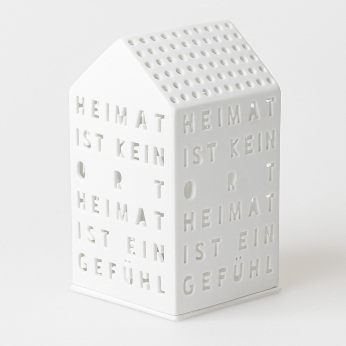 Lichthaus "Heimat ist kein Ort" - räder Design