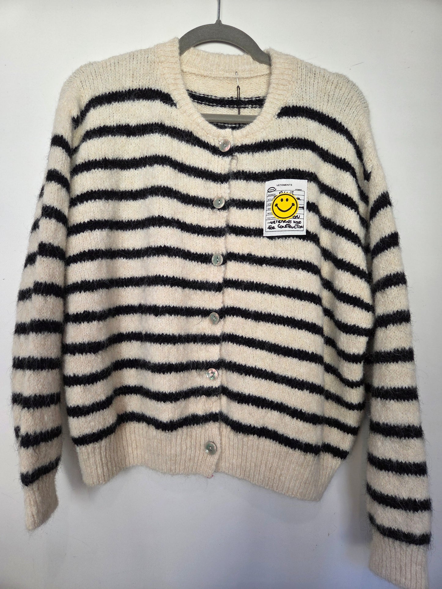Cardigan ONLY GOOD VIBES creme/schwarz